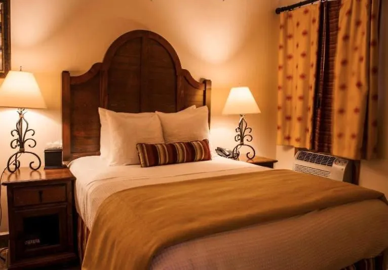 Los Arboles Hotel Palm Springs
